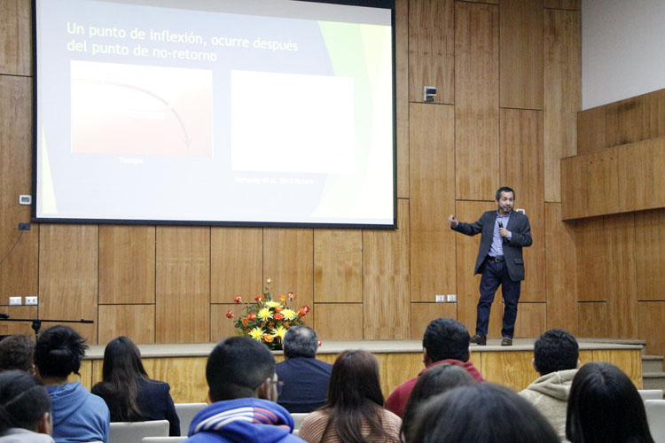 Dr. Nelson Lagos: “Si a los desechos les ponemos un poco de innovación no son desechos”